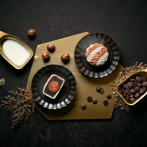 Milk Chocolate with Hazelnut Praline Snowskin Mooncakes